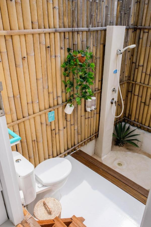 Le Pirate Gili Meno - Adults Only Hotel Exterior photo