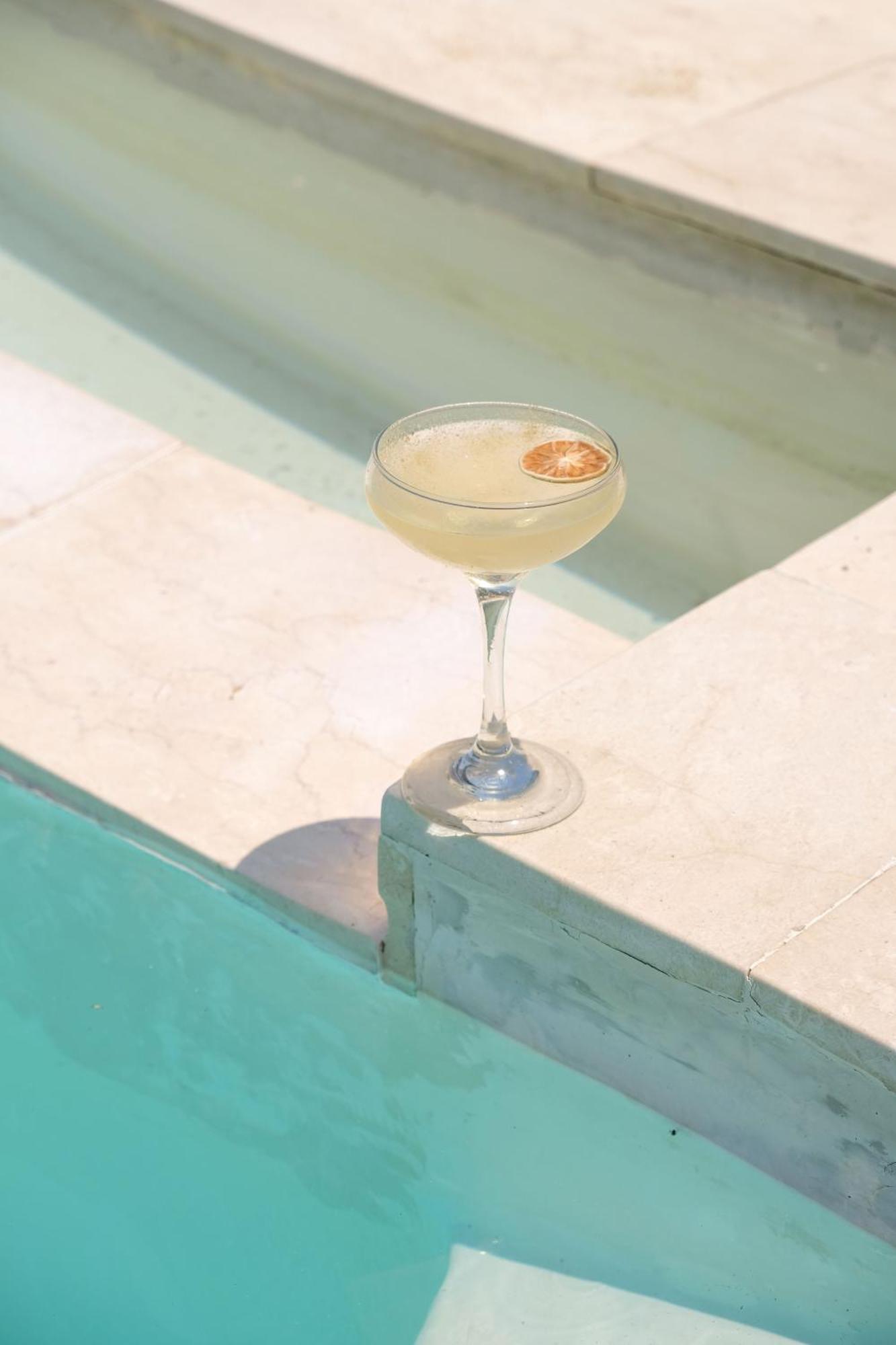 Le Pirate Gili Meno - Adults Only Hotel Exterior photo