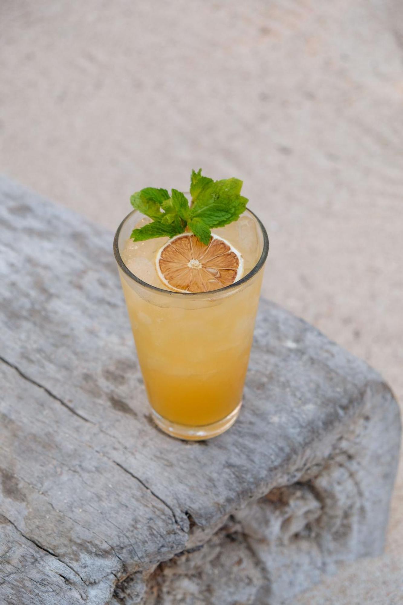 Le Pirate Gili Meno - Adults Only Hotel Exterior photo